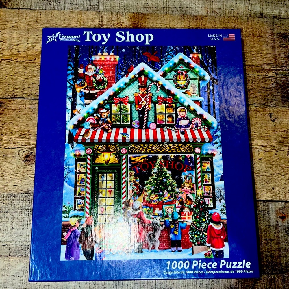 Used VCC Christmas puzzle.-1,000 pieces